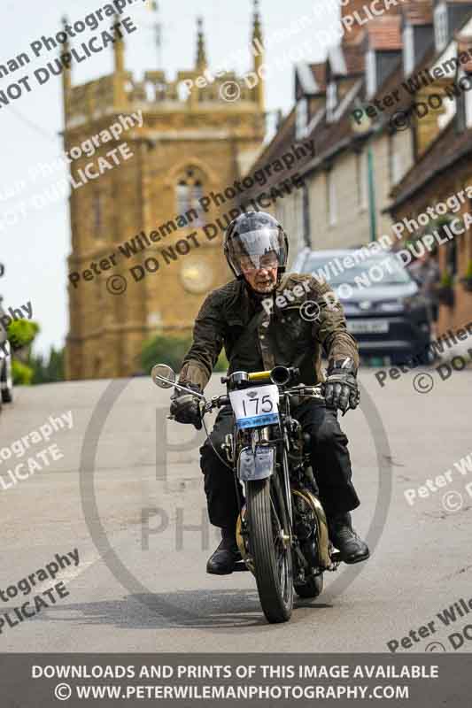 Vintage motorcycle club;eventdigitalimages;no limits trackdays;peter wileman photography;vintage motocycles;vmcc banbury run photographs